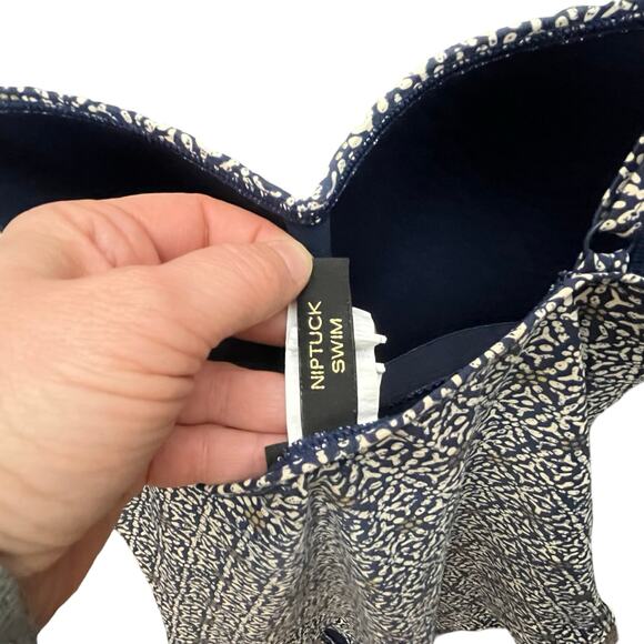 NIP TUCK SWIM Womens 6 One Piece Suit Navy Gold Nautical Foil Tummy Control‎ - Picture 7 of 9